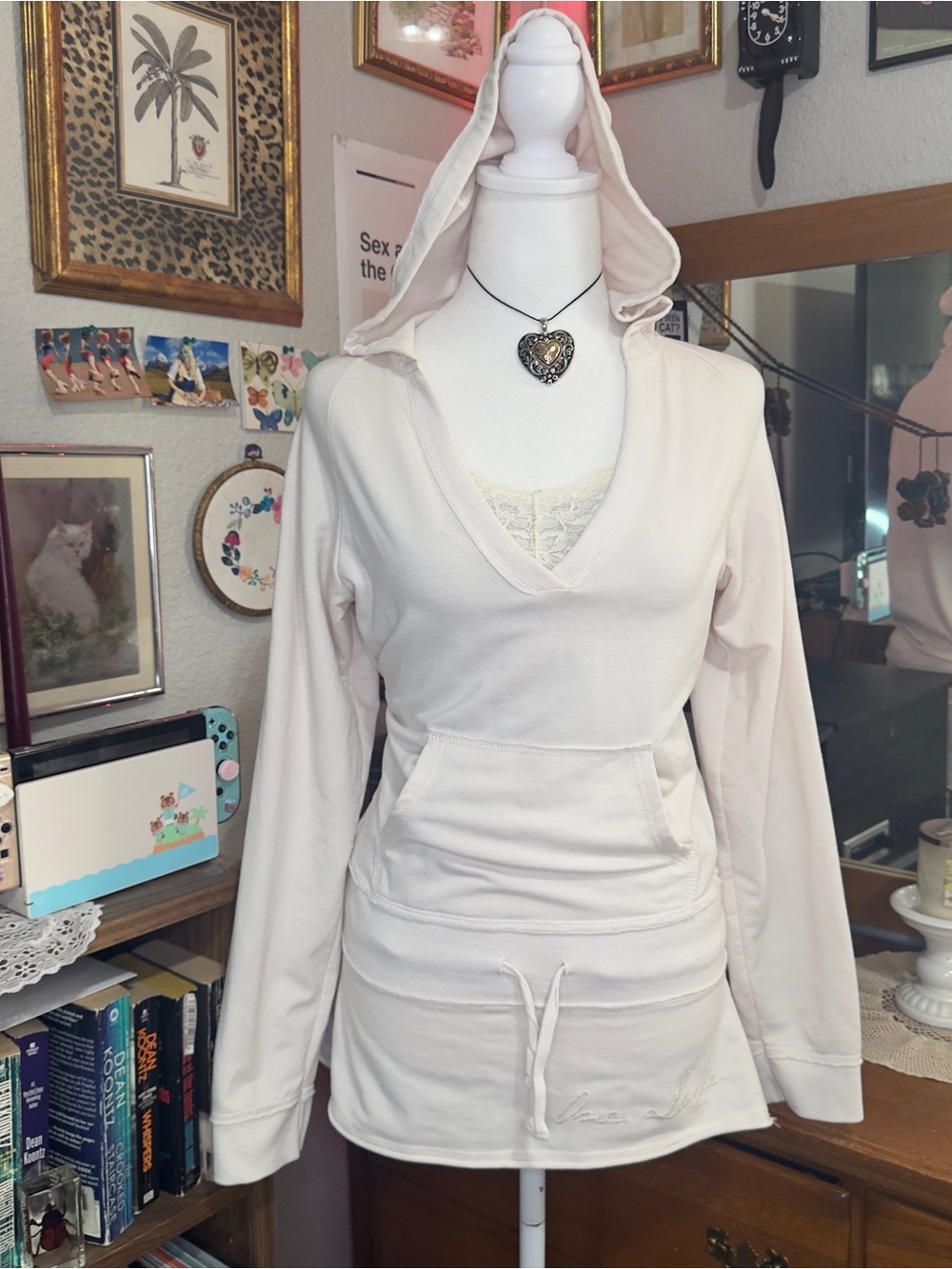 Y2K Hooded Pullover Top - Picture 7 of 9
